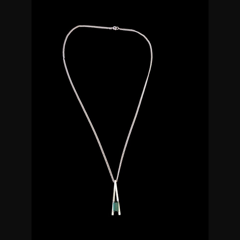 Vintage Avon Park East Collection Silver Tone Green Glass Stone Necklace 22" - Picture 7 of 7